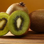 10 Paleo Superfoods You must have kiwi fruit