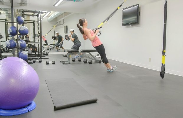 Does your workplace have a gym? Check out this picture from Hootsuite's offices! Wow!